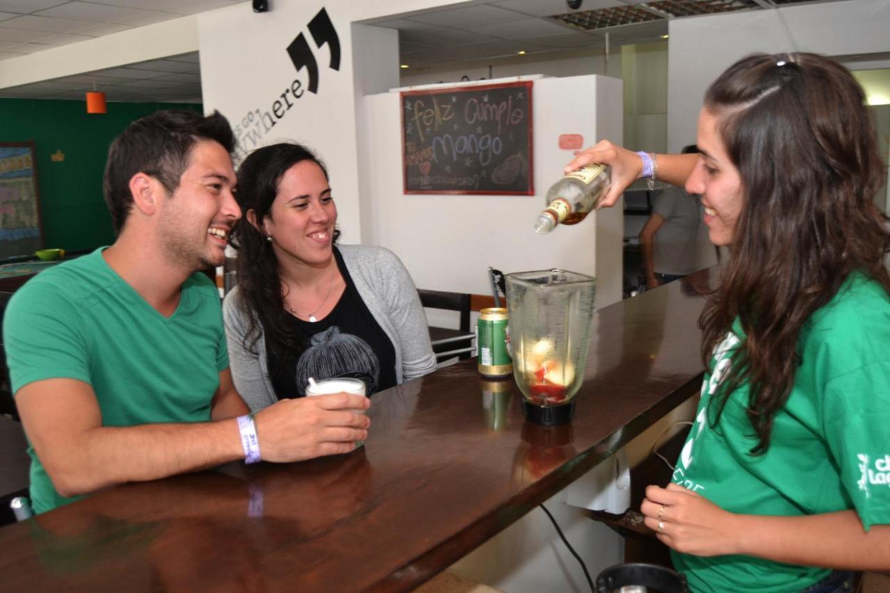 Che Lagarto Hostel Lima Bagian luar foto