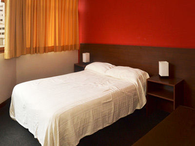 Che Lagarto Hostel Lima Bagian luar foto